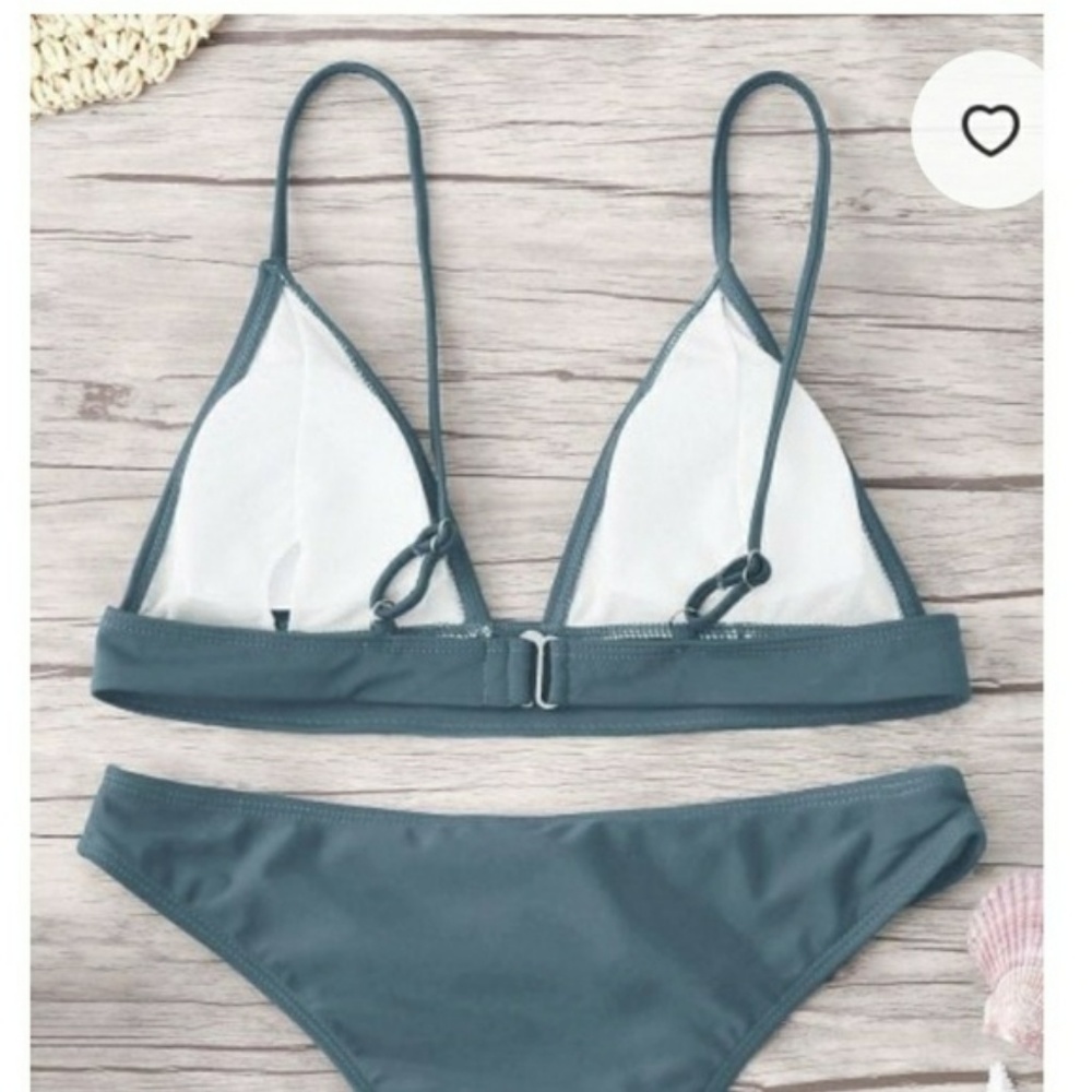 Triangle Bikini Set - Picture 3 of 7